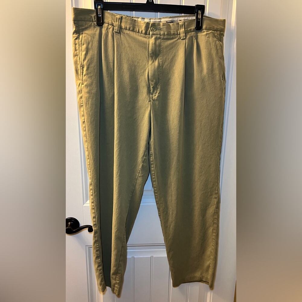 Tommy Bahama men's pleated tan 100% silk dress pants relax 40 x 32